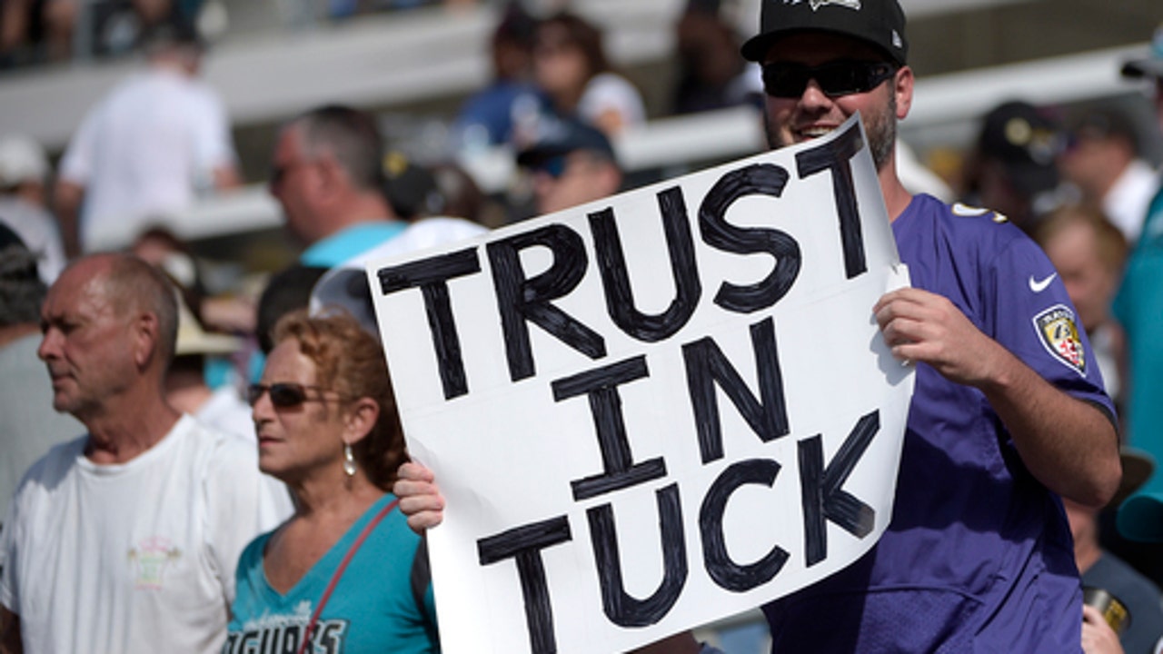Tucker in can't-miss mode as kicker for unbeaten Ravens